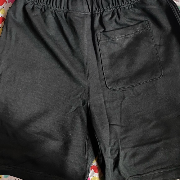 Fear Of God Shorts - Picture 2 of 2
